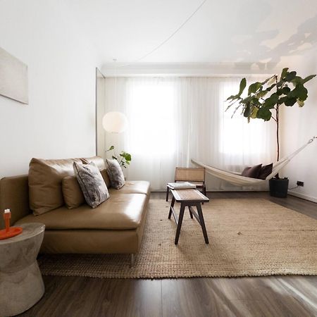 Tranquil Oasis W 100Inch Cinema & Hammock, By The Design Traveller Leilighet London Eksteriør bilde