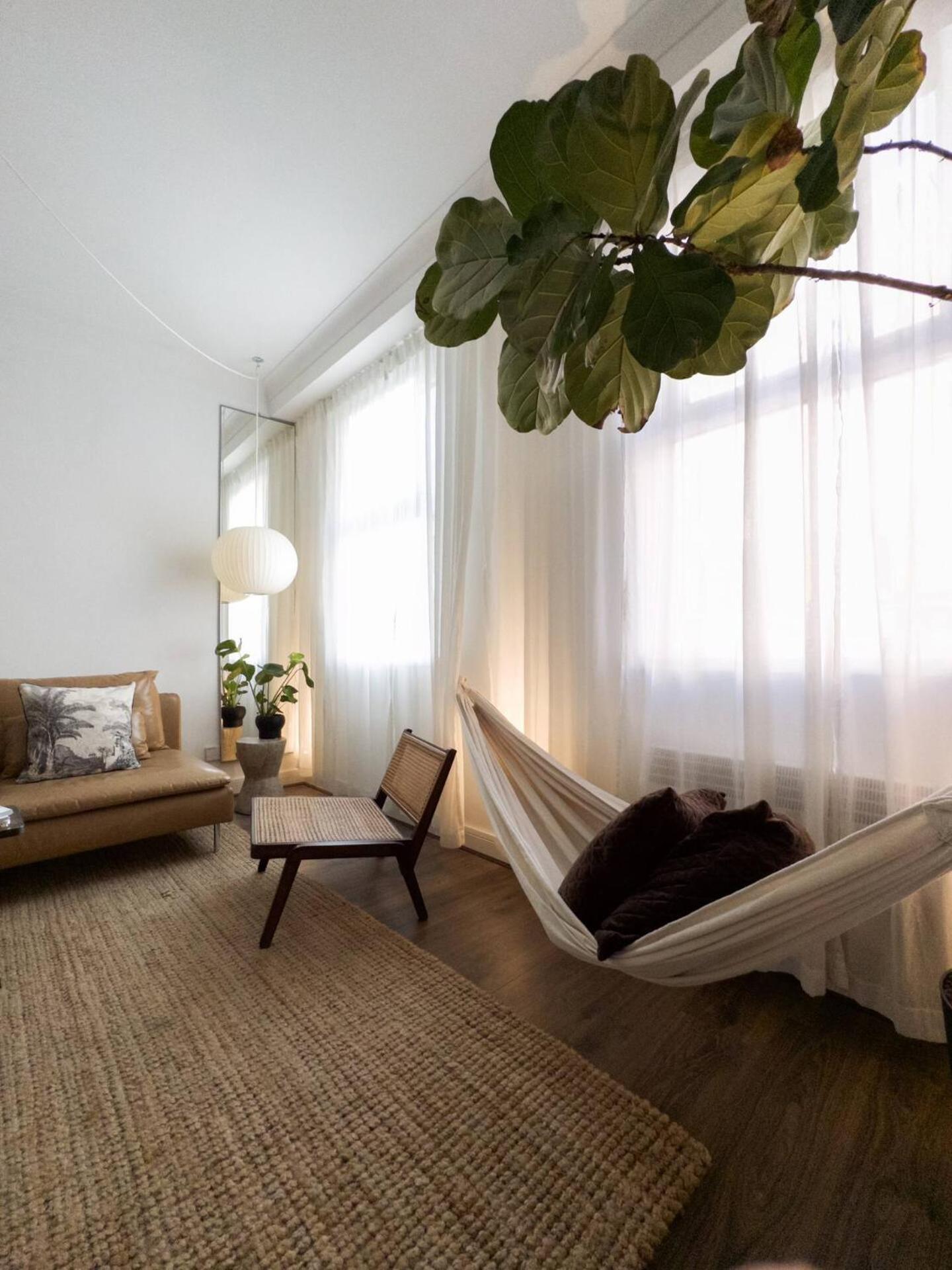 Tranquil Oasis W 100Inch Cinema & Hammock, By The Design Traveller Leilighet London Eksteriør bilde
